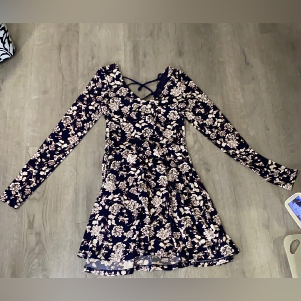 Women’s Aeropostale Floral Dress size small